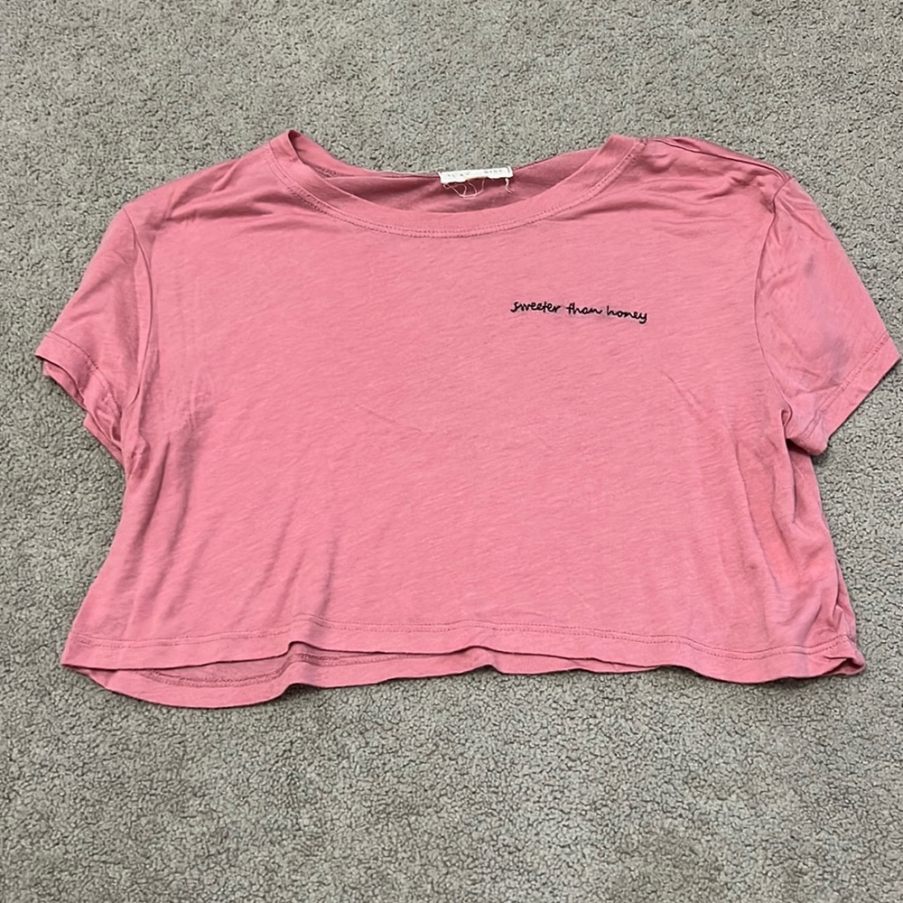 Cropped tee